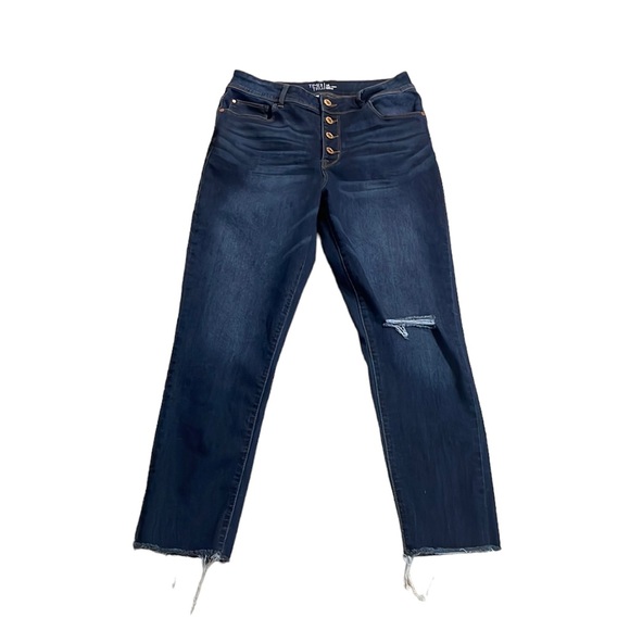 Time and Tru Jeans Time And Tru High Rise Skinny Jeans Distressed